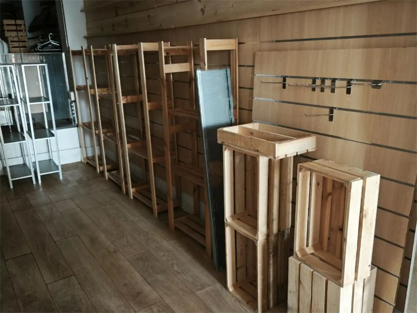 Local en venda a Carrer de la Serra d'en Camaró, 6, Concòrdia Local en venda en Sabadell amb Parquet i Moblat