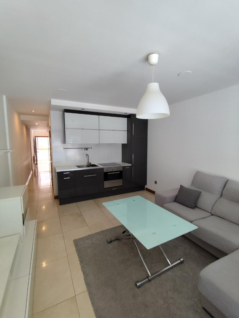 Cocina de Apartamento de alquiler en Pontevedra Capital  con Calefacción, Trastero y Amueblado