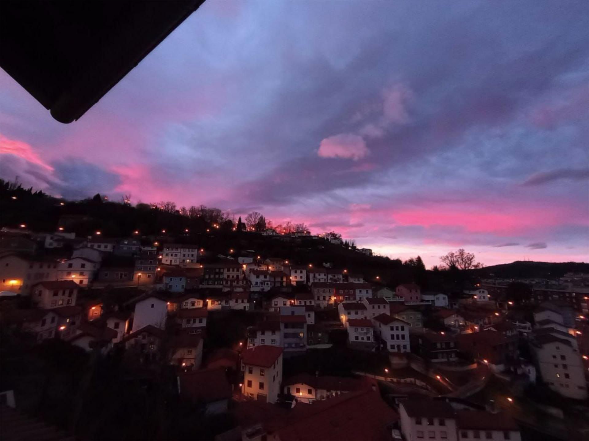 Vista exterior de Pis en venda en Bilbao 
