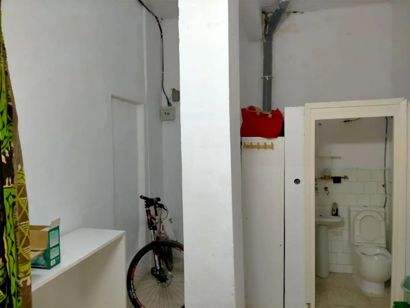 Local en venta en Calle Ramon Y Cajal Kãleã, 9, Centro Local en venta en Portugalete con Amueblado