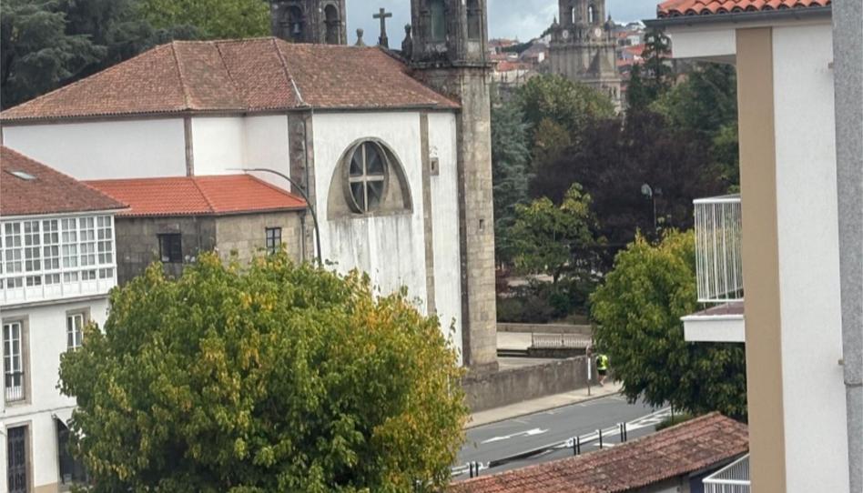 Flat to rent in Rúa de Montero Rios, 46, Ensanche - Sar, Santiago de Compostela - image 1 Photo 1 of Flat to rent in Rúa de Montero Rios, 46, Ensanche - Sar, Santiago de Compostela