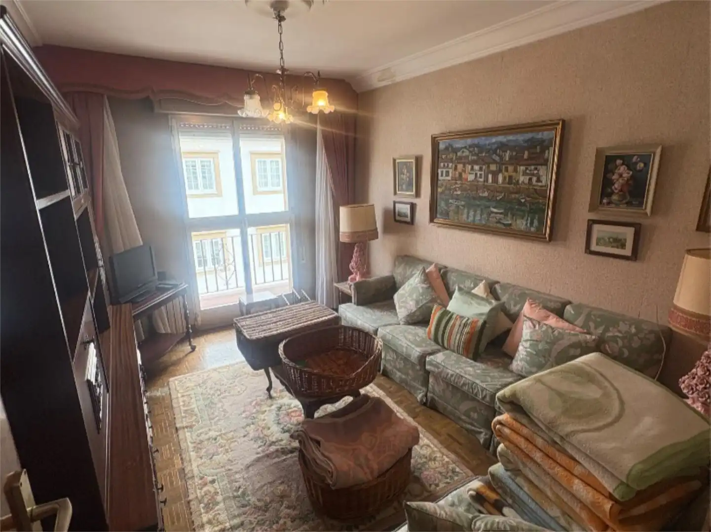Flat for rent in Rúa de Montero Rios, 46, Ensanche - Sar Living room of Flat for rent in Santiago de Compostela with Heating, Parquet flooring and Terrace