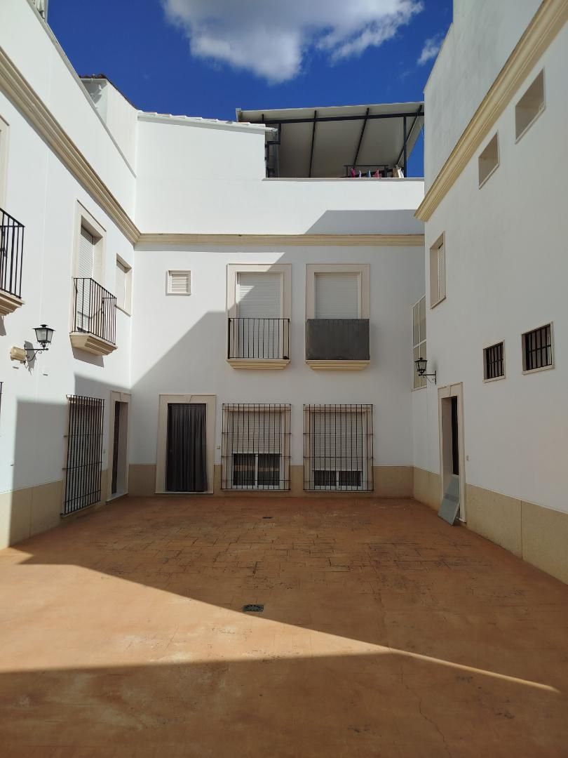 Exterior view of Single-family semi-detached for sale in Montilla  with Terrace
