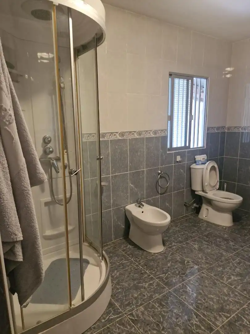 Planta baja en venta en Calle de la Iglesia, 3, Peal de Becerro Baño de Planta baja en venta en Peal de Becerro con Aire acondicionado, Calefacción y Terraza