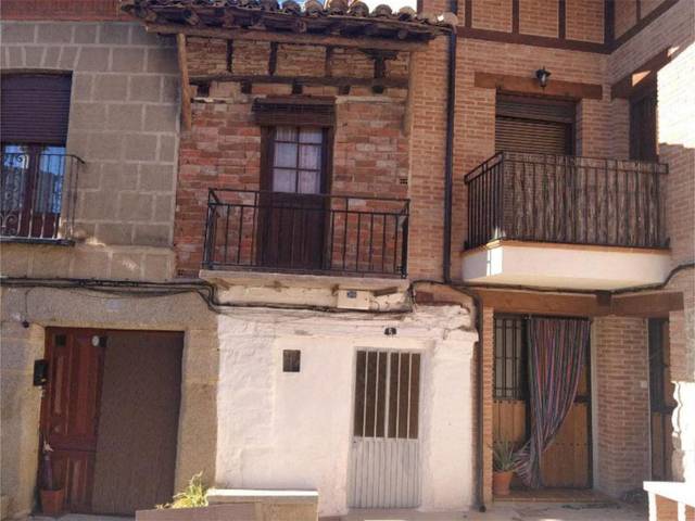 Piso en Venta en Calle del Sobradillo, 4 en Villarejo del Valle