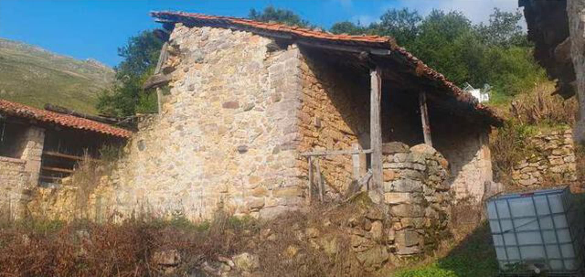 House or chalet for sale in Ponga Exterior view of House or chalet for sale in Ponga