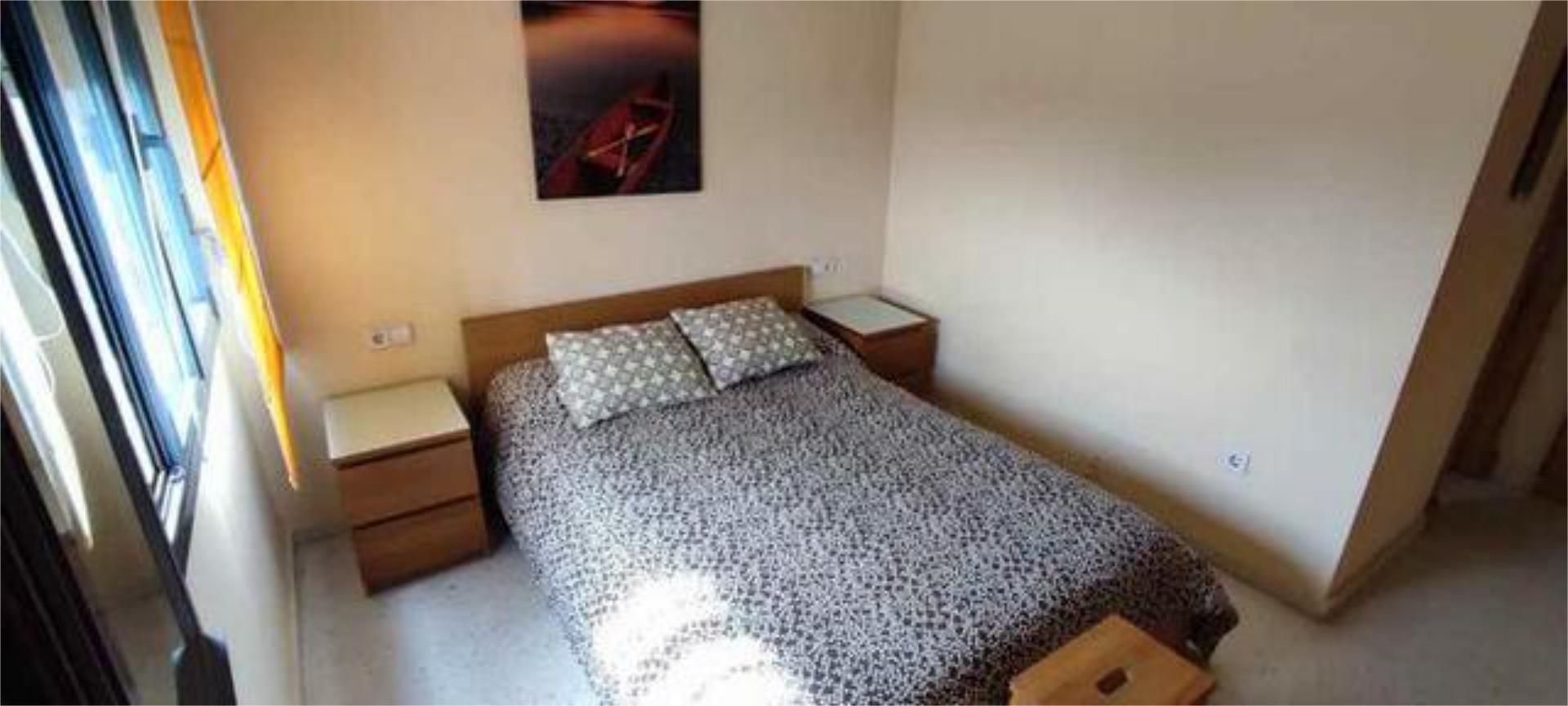 Dormitori de Apartament de lloguer en San Fernando amb Calefacció i Moblat