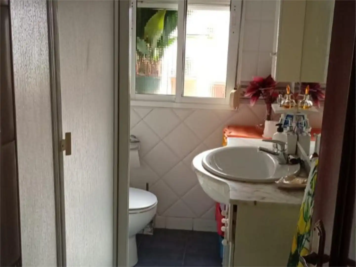 Baño de Piso en venta en Málaga con Aire acondicionado, Terraza y Amueblado