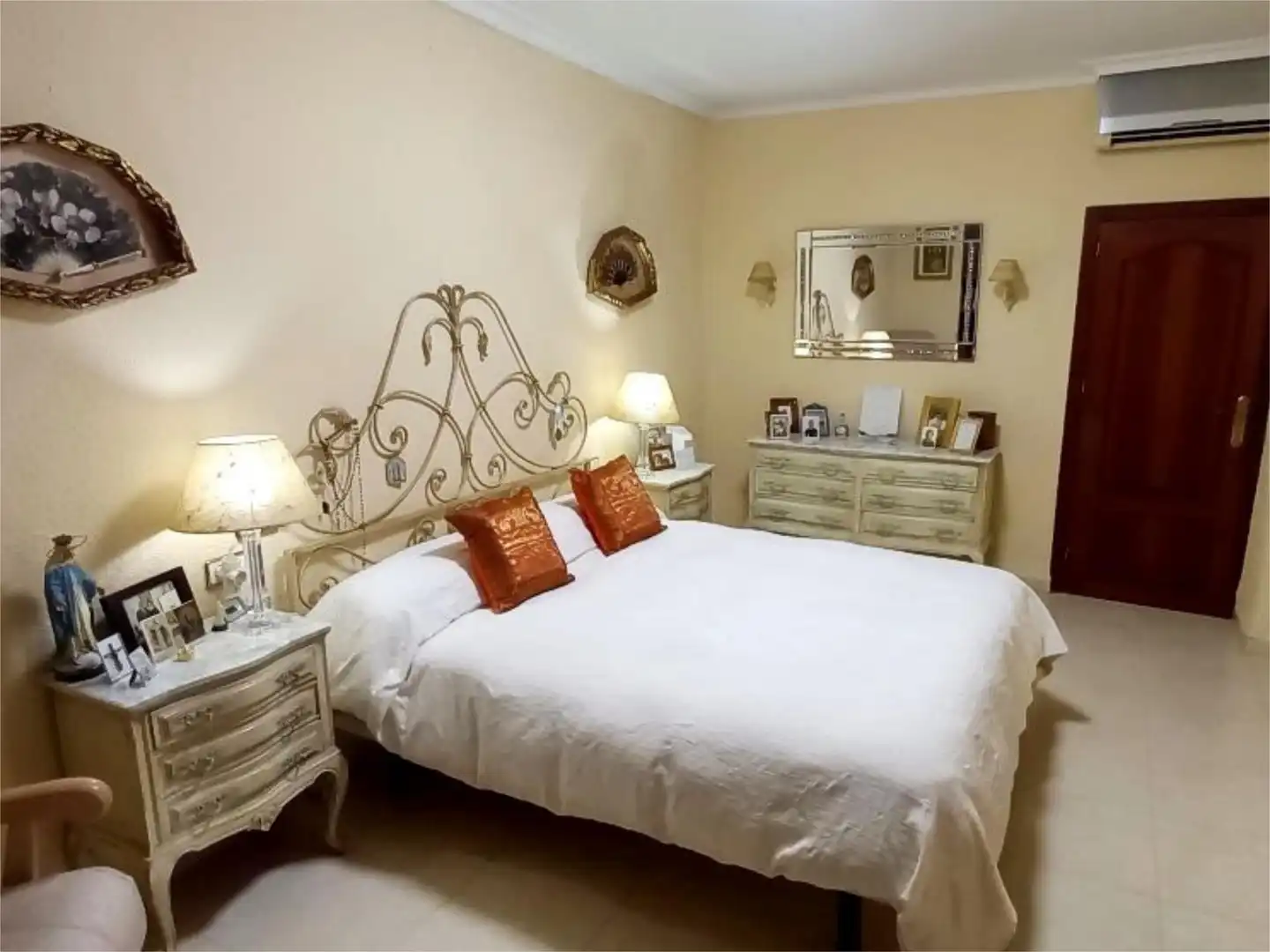 Houses for sale in Plaza de las Tendillas, 2, Zona Centro Bedroom of Houses for sale in Córdoba Capital with Air Conditioner and Terrace