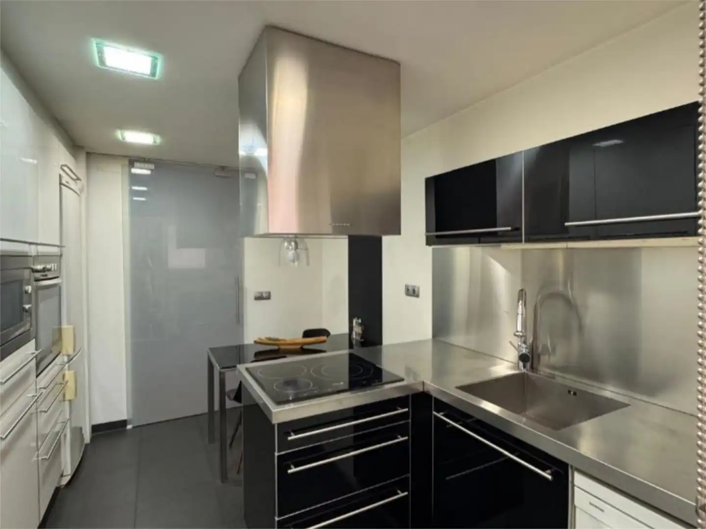 Küche von Wohnung zum Verkauf in Manresa mit Klimaanlage, Terrasse und Balkon