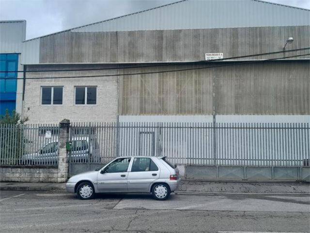 Nave industrial en Alquiler en Viella - Granda - Meres