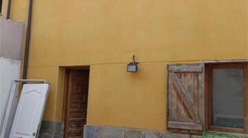 Foto 3 de Casa adosada en venda a Serón de Nágima, Soria