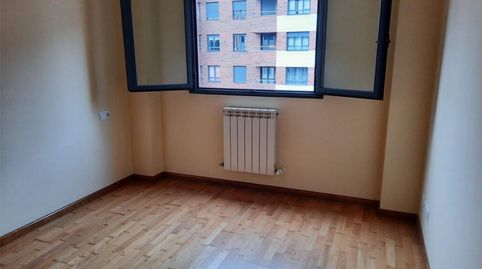 Foto 2 de Piso en venta en Avenida País Leones, 3, El Soto, León Capital