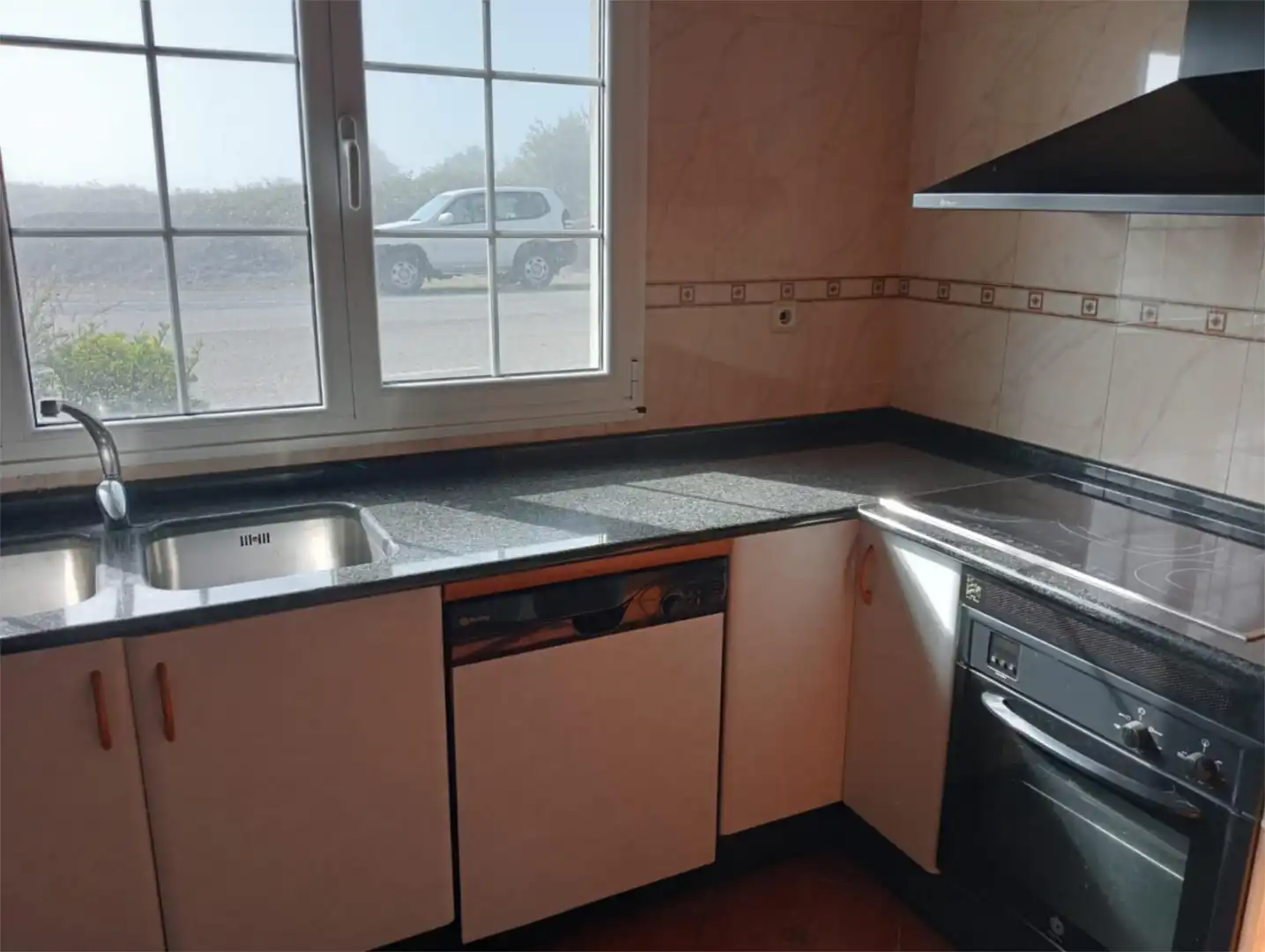Kitchen of Residential for sale in Meira