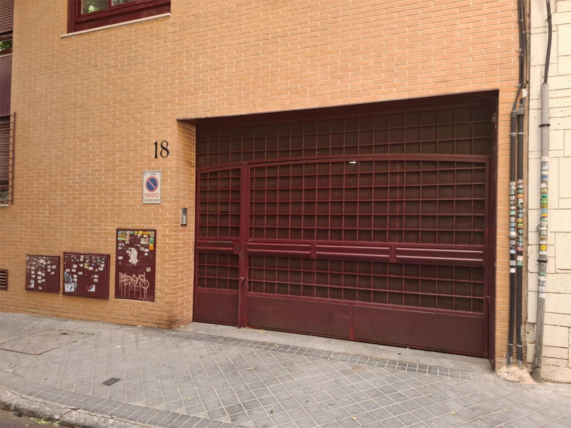 Aparcament de Garatge en venda en  Madrid Capital