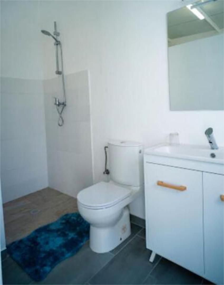 Badezimmer von Wohnungen miete in Bornos mit Terrasse und Möbliert