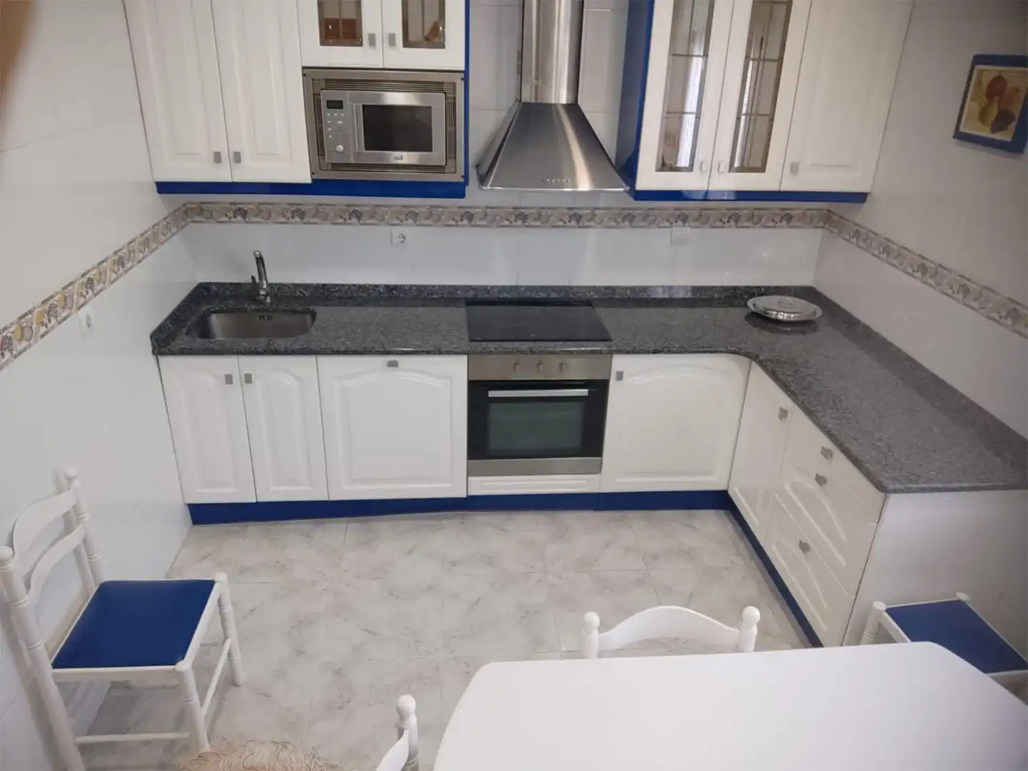 Houses for sale in Calle Bajada del Caleruco, 50, Los Castros Kitchen of Houses for sale in Santander with Terrace