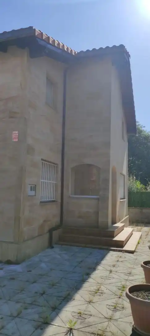Houses for sale in Calle Bajada del Caleruco, 50, Los Castros Exterior view of Houses for sale in Santander with Terrace