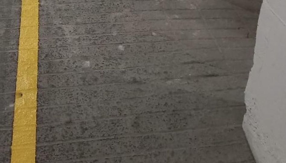 Garaje de alquiler en Carrer de Martí, 99, Vila de Gràcia, Barcelona Capital - imagen 1 Foto 1 de Garaje de alquiler en Carrer de Martí, 99, Vila de Gràcia, Barcelona Capital