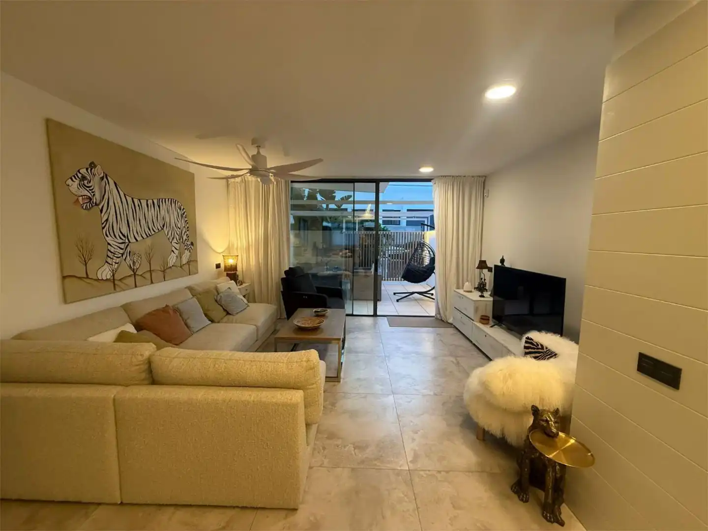 Piso en venta en La Tahona, 1, Zahara Pueblo Sala de estar de Piso en venta en Zahara de los Atunes con Aire acondicionado, Calefacción y Terraza