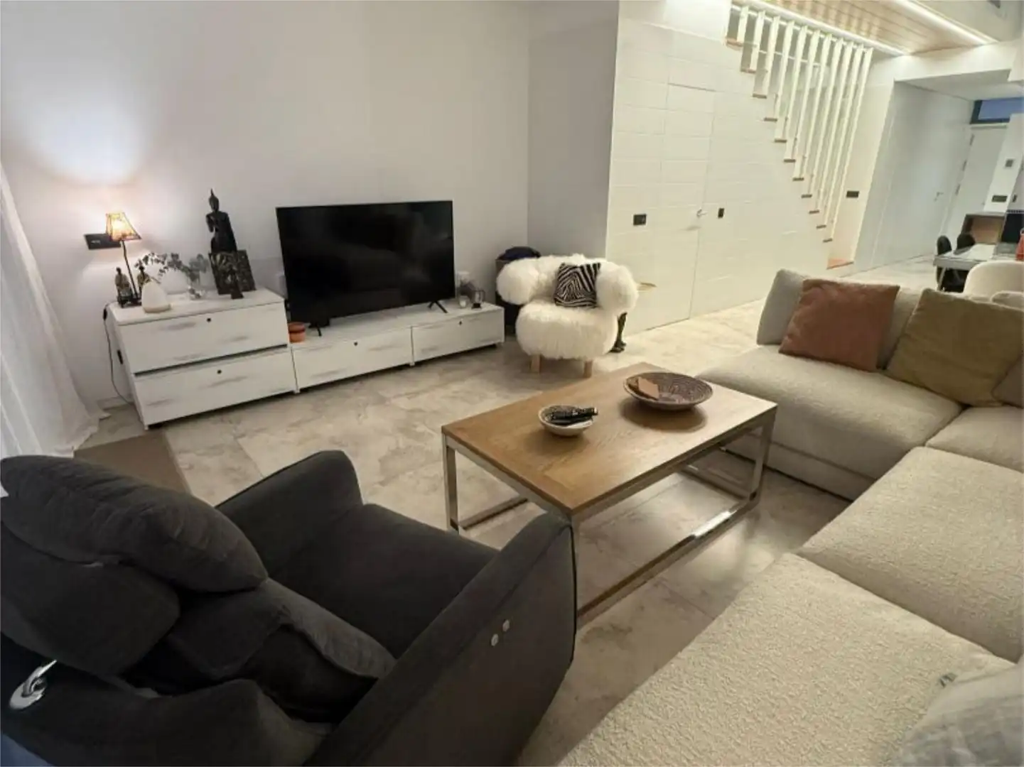 Piso en venta en La Tahona, 1, Zahara Pueblo Sala de estar de Piso en venta en Zahara de los Atunes con Aire acondicionado, Calefacción y Terraza