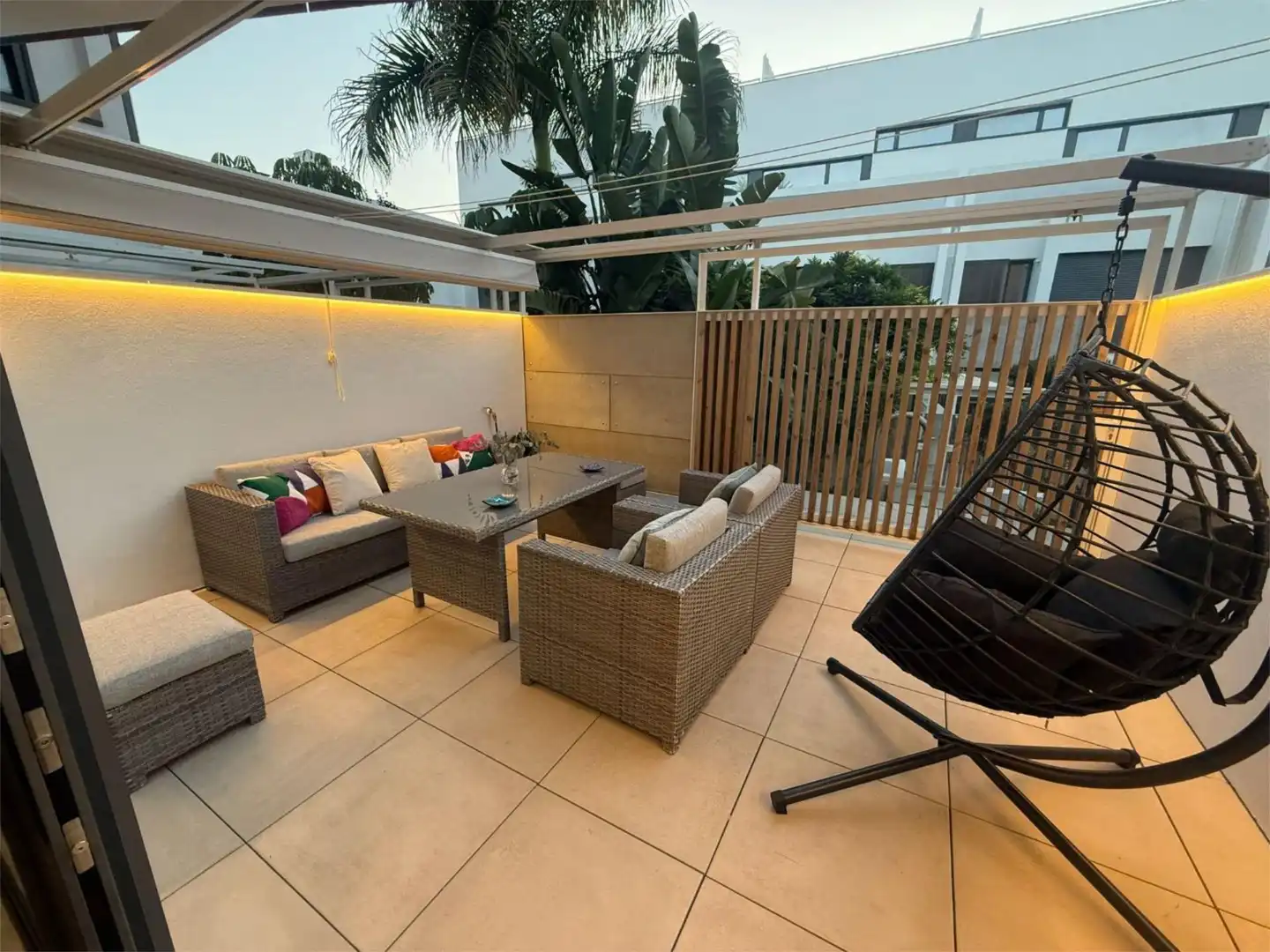 Piso en venta en La Tahona, 1, Zahara Pueblo Terraza de Piso en venta en Zahara de los Atunes con Aire acondicionado, Calefacción y Terraza