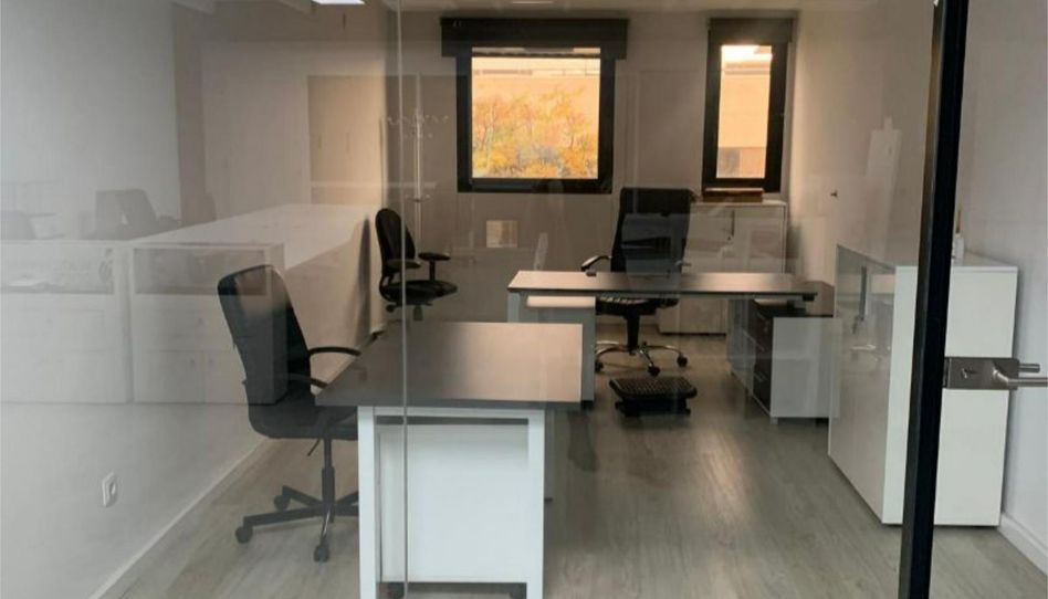 Oficina de alquiler en Carrer Comadran, 39, Zona Industrial, Barberà del Vallès - imagen 1 Foto 1 de Oficina de alquiler en Carrer Comadran, 39, Zona Industrial, Barberà del Vallès
