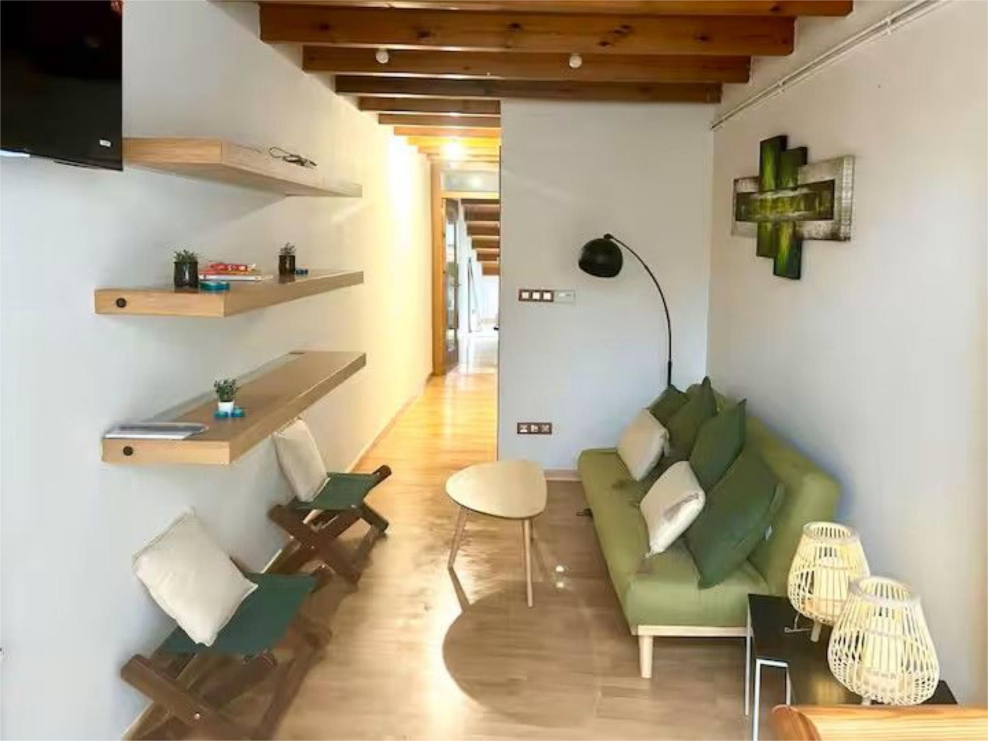 Living room of Flat to rent in Lugo Capital  with Heating, Parquet flooring and Storage room