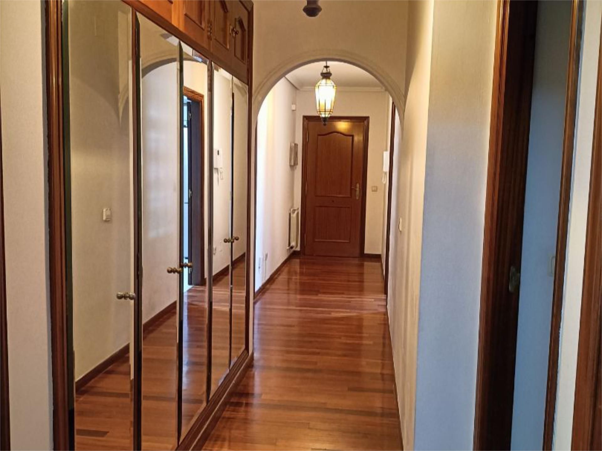 Flat to rent in Pontevedra Capital   with Heating, Parquet flooring and Storage room