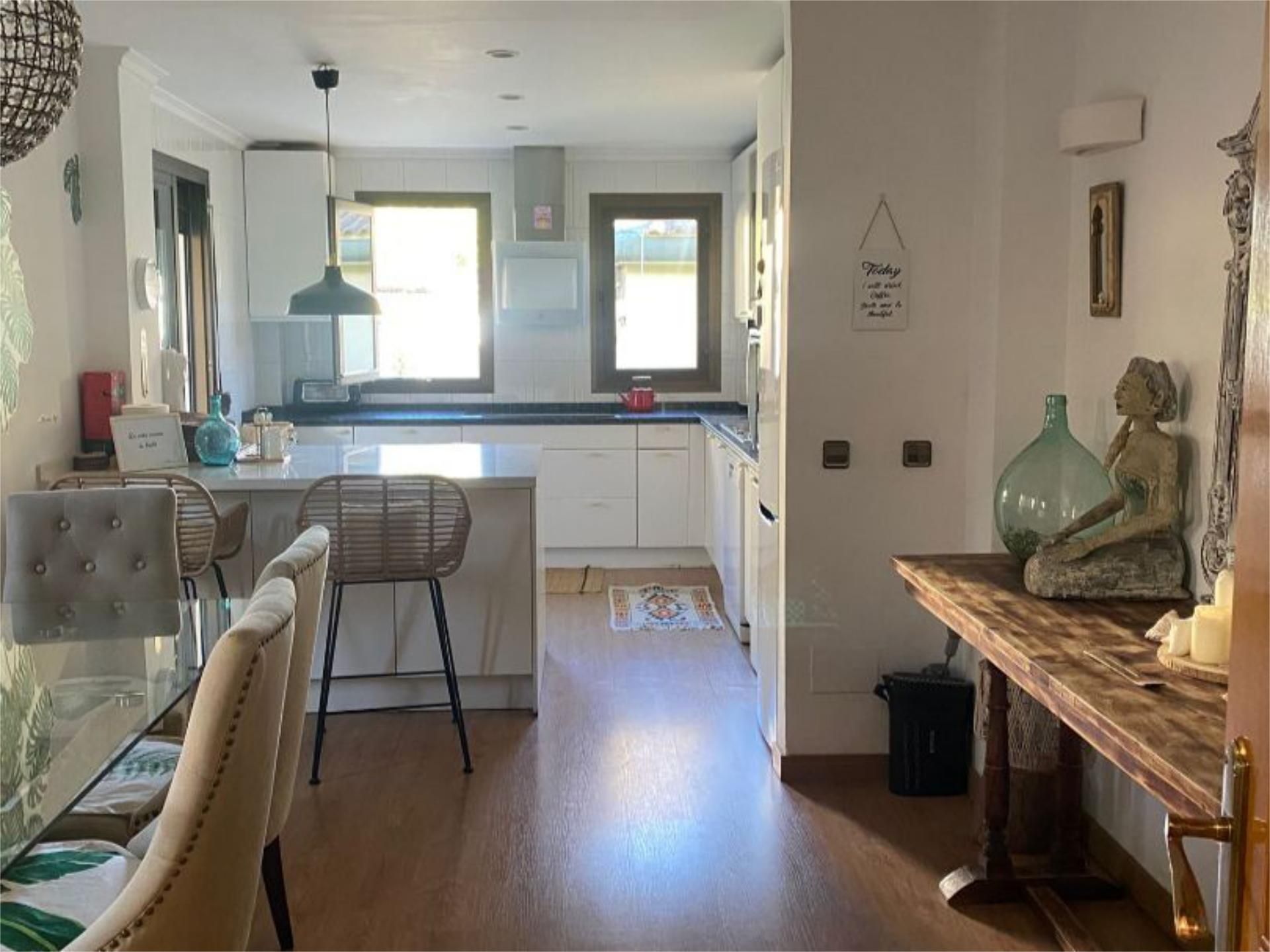 Kitchen of Attic to rent in Marbella  with Air Conditioner, Heating and Parquet flooring