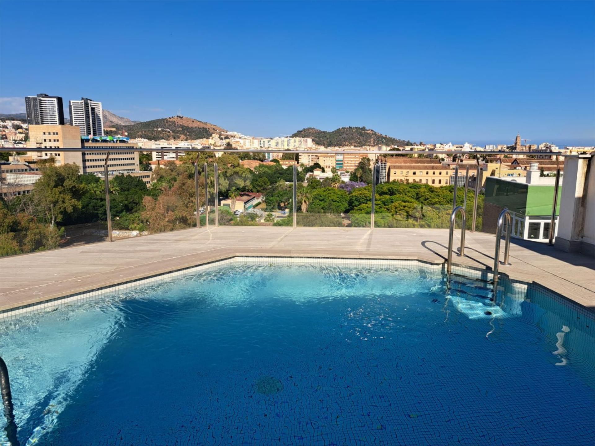 Flat to rent in Calle Segismundo Moret, 1, Parque Victoria Eugenia