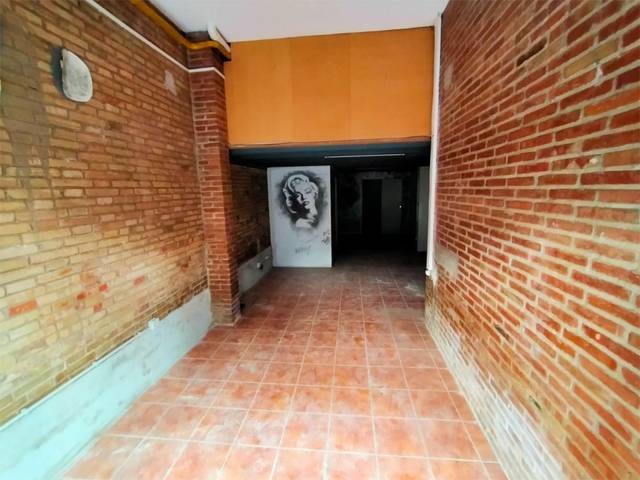 Local comercial en Alquiler en Carrer de Lepant, 1 en Plaça Catalunya