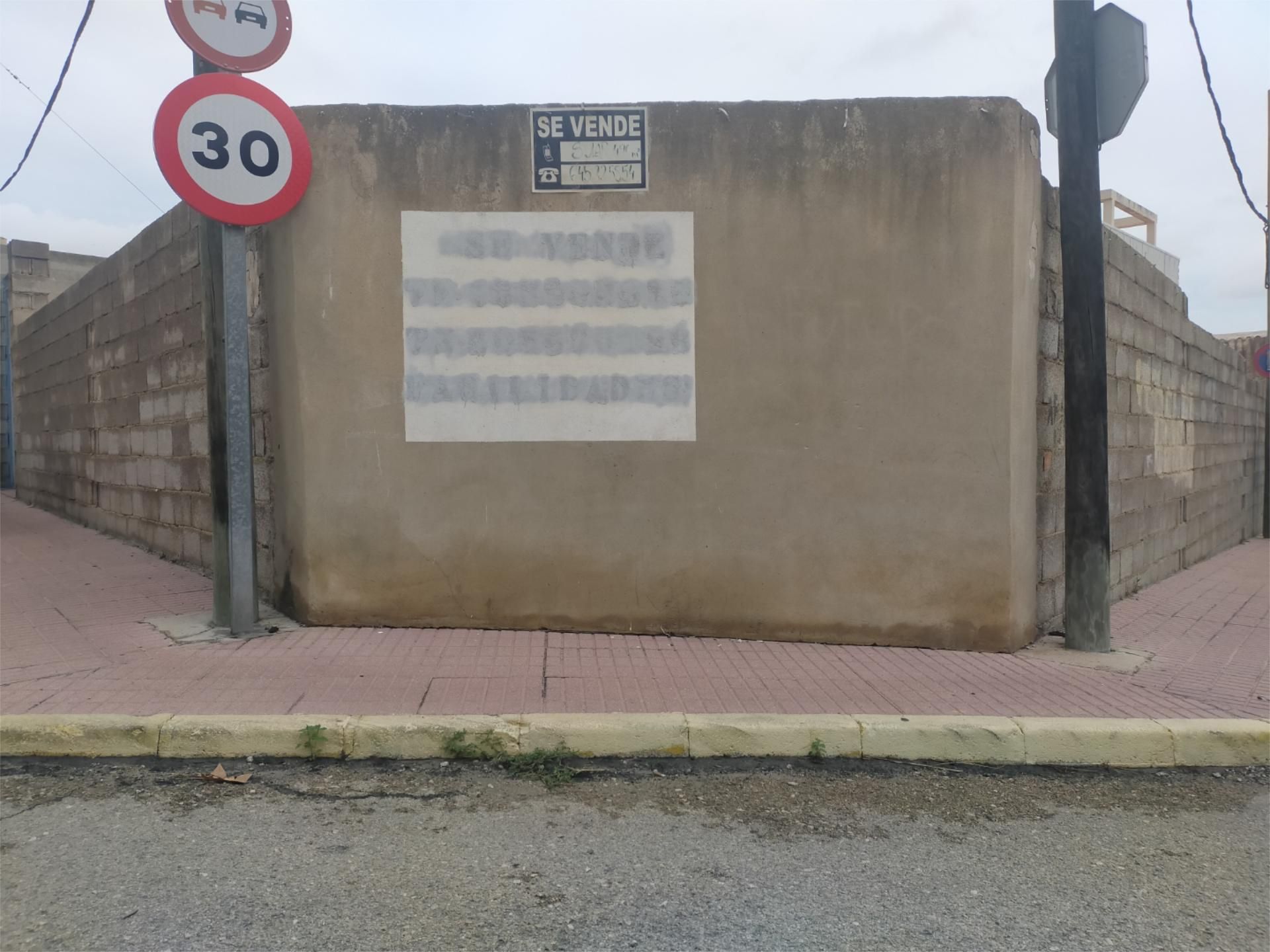 Aparcament de Casa o xalet en venda en Llaurí