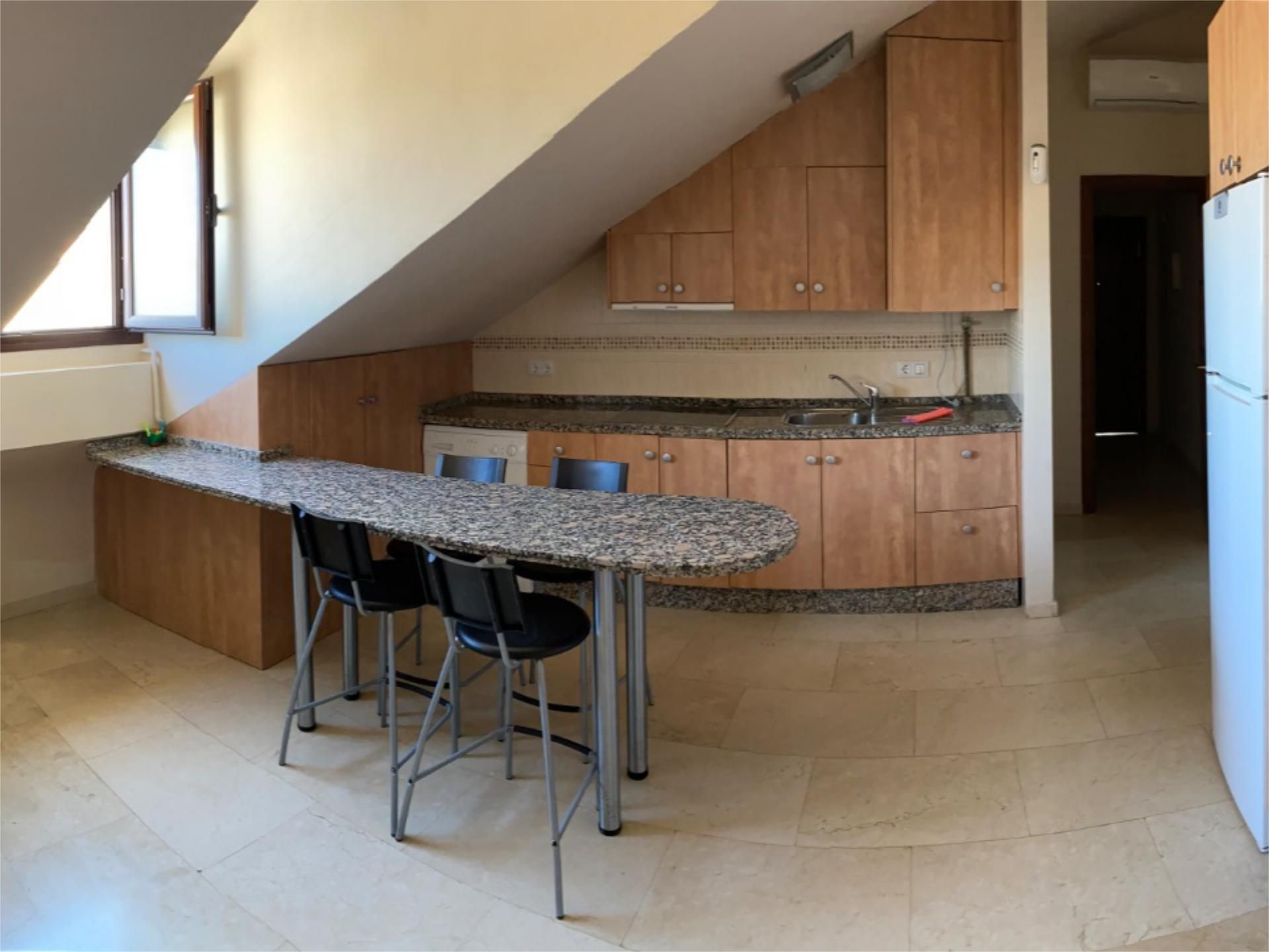 Flat to rent in Calle Cruz Blanca, 23, Zona de la Vega