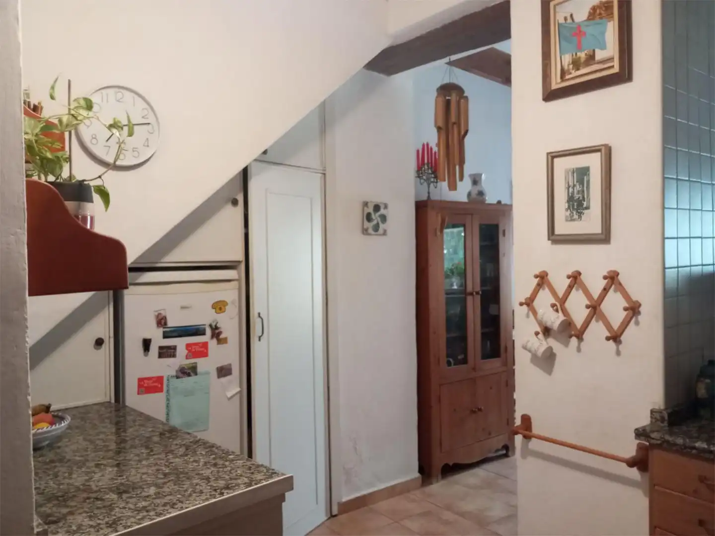 Casa adosada en venda a Calle San Antonio, 25, Casco Antiguo - Sta. Cruz - Ayuntamiento Cuina de Casa adosada en venda en Alicante / Alacant amb Aire condicionat, Calefacció i Terrassa
