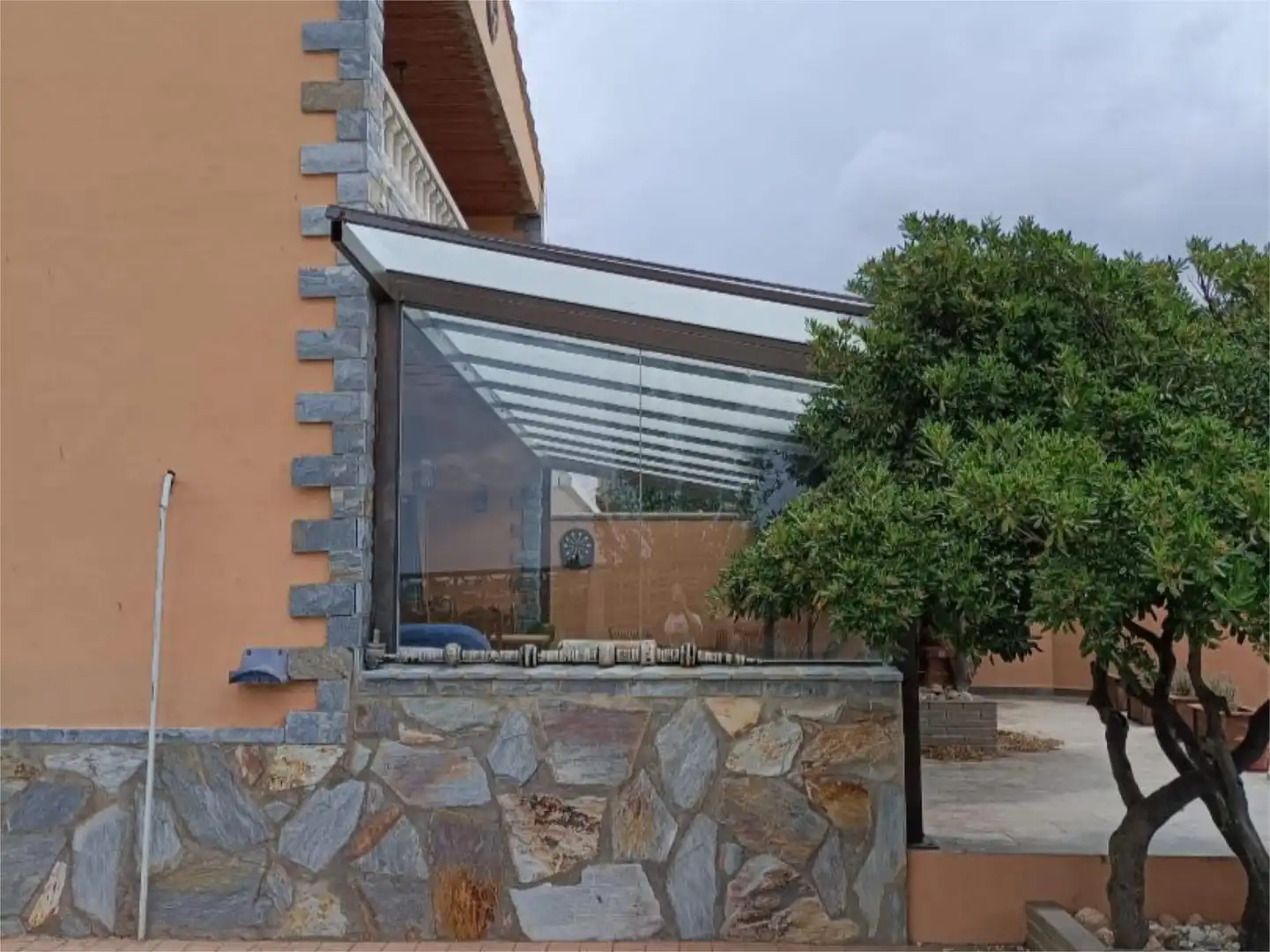 Casa o chalet en venta en Camino Molino del Rey, 26, Casetas - Villarrapa Vista exterior de Casa o chalet en venta en Zaragoza Capital con Terraza, Piscina y Balcón