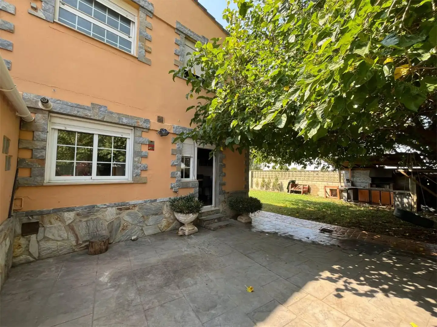 Casa o chalet en venta en Camino Molino del Rey, 26, Casetas - Villarrapa Vista exterior de Casa o chalet en venta en Zaragoza Capital con Terraza, Piscina y Balcón