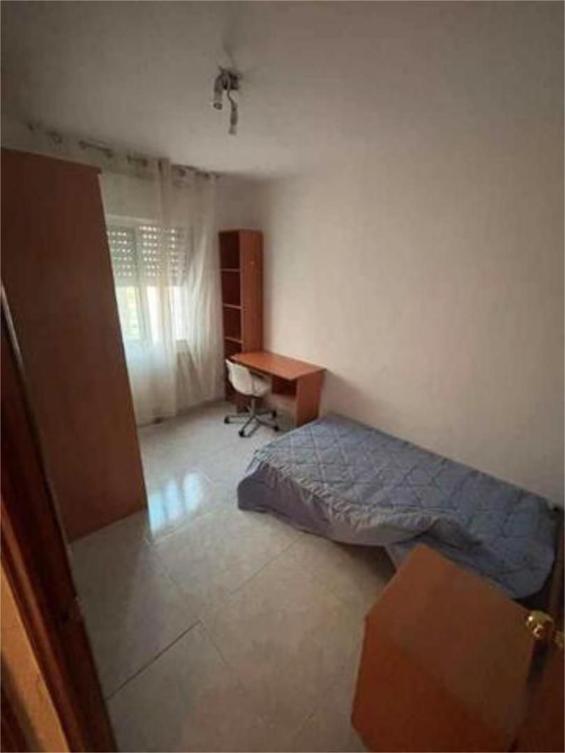 Bedroom of Flat to rent in Fuenlabrada  with Heating, Terrace and Furnished