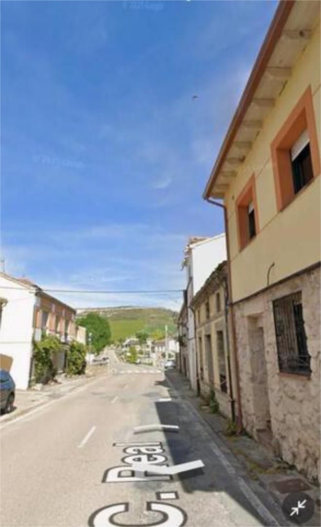 Vista exterior de Casa o xalet en venda en Fuentidueña amb Jardí privat