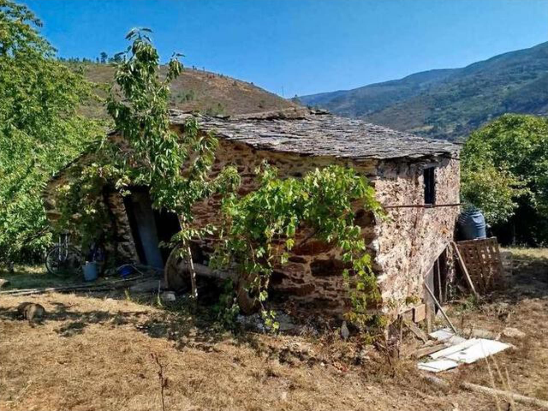 Vista exterior de Casa o xalet en venda en A Pobra do Brollón 