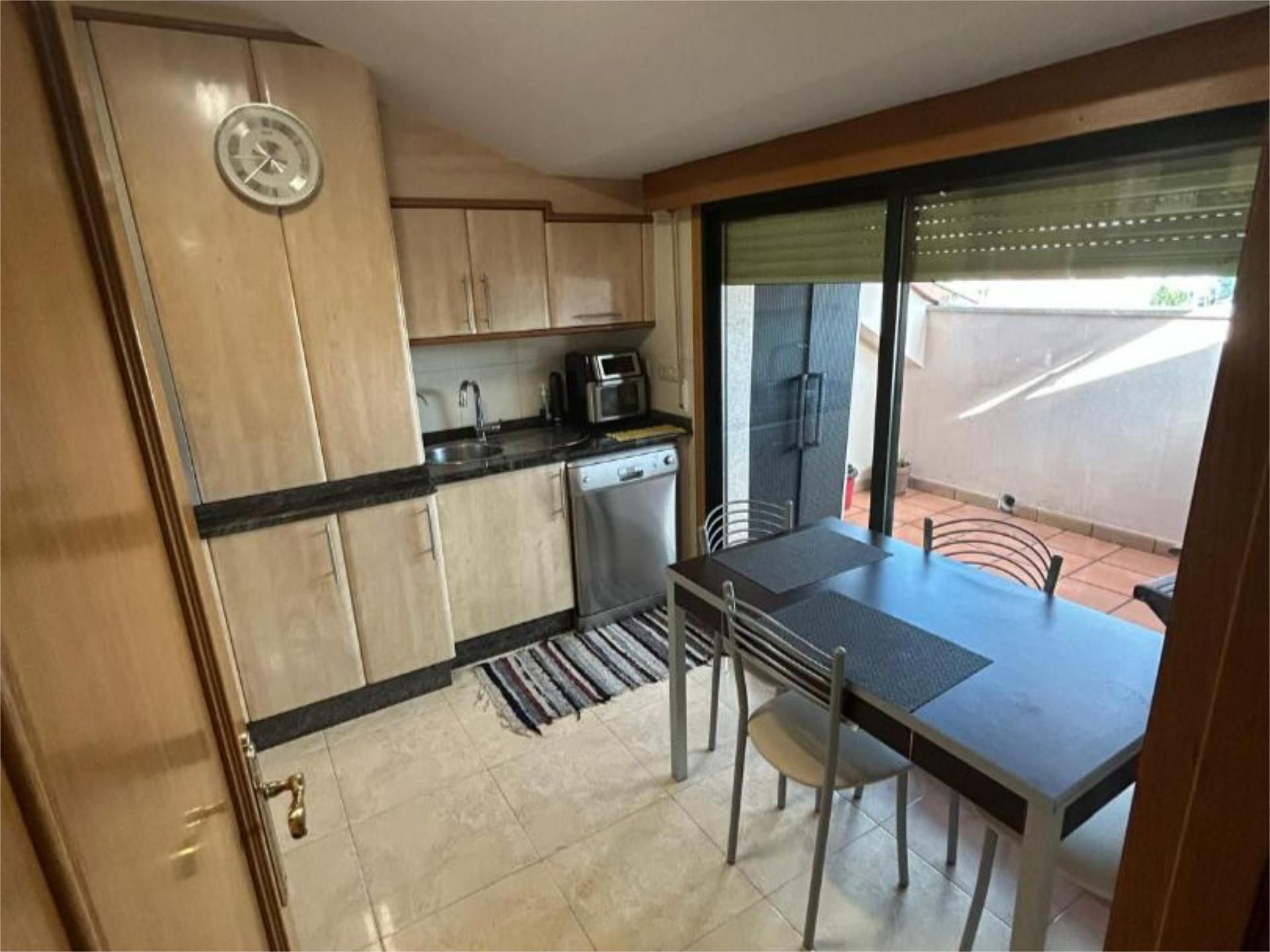 Cuina de Pis en venda en Ourense Capital  amb Aire condicionat, Calefacció i Terrassa