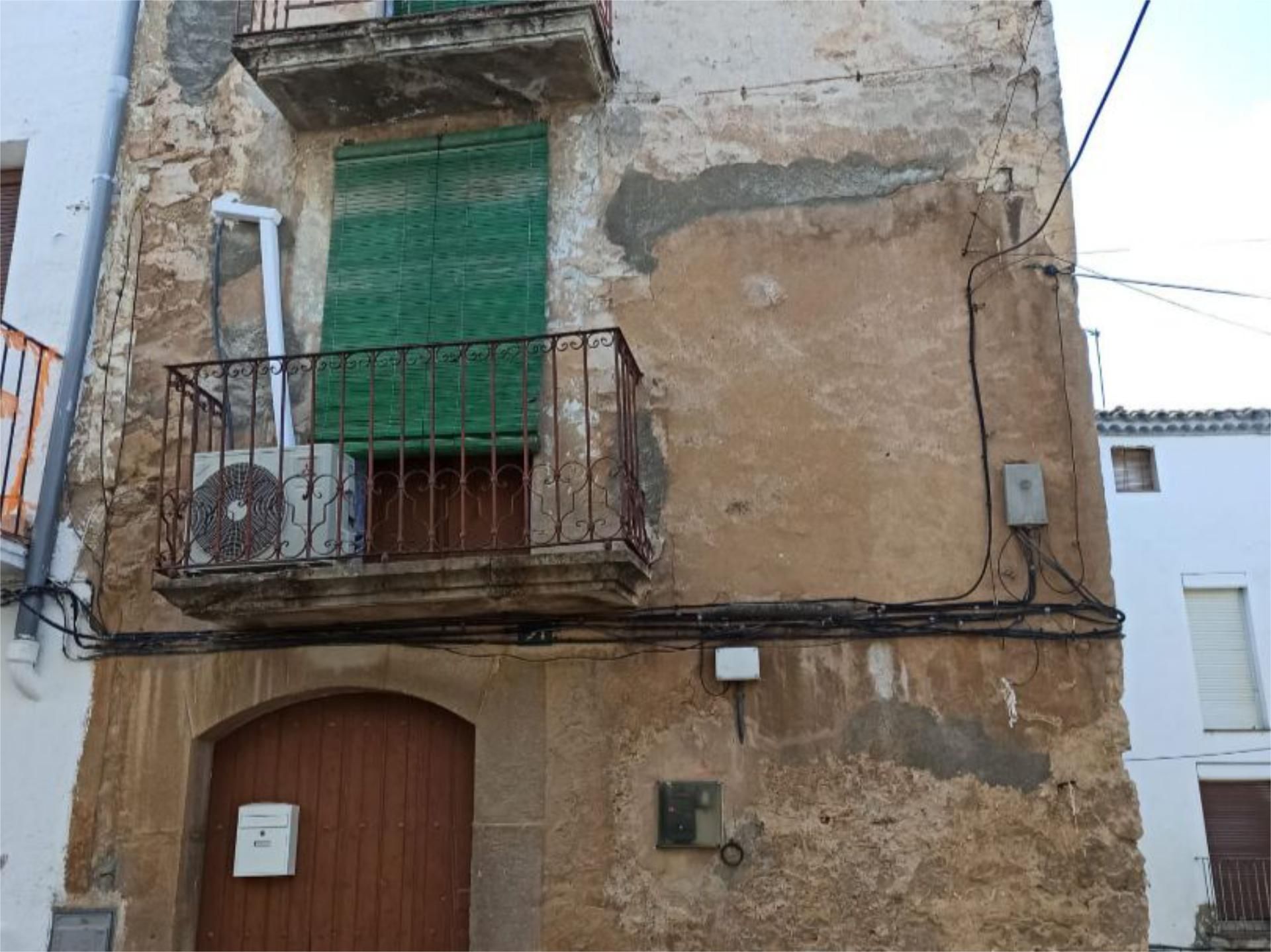 Terrassa de Casa adosada en venda en Riba-roja d'Ebre amb Aire condicionat, Calefacció i Terrassa