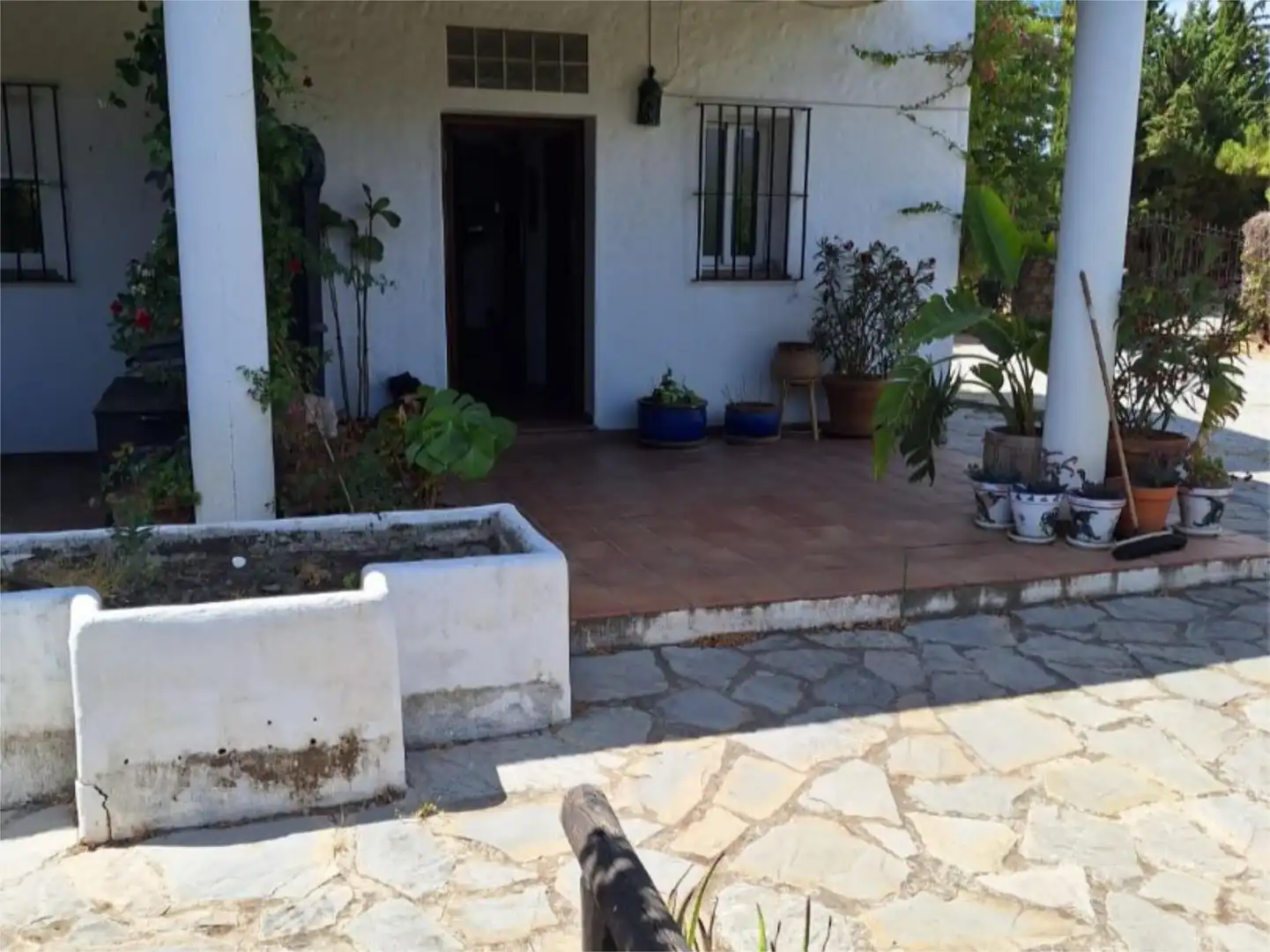 Houses for sale in Diseminado Bujeo Valeriano, 11, Los Llanos Garden of Houses for sale in Estepona with Terrace, Swimming Pool and Balcony