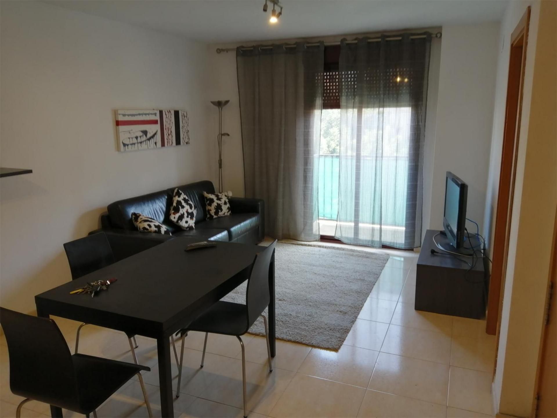 Sala de estar de Piso de alquiler en Vilafamés con Calefacción, Trastero y Amueblado