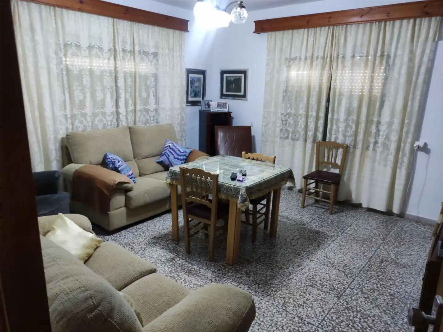 Sala de estar de Casa o chalet en venta en Valle del Zalabí con Jardín privado, Trastero y Amueblado