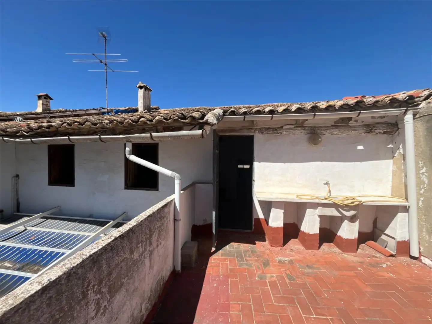 Piso en venta en Carrer Sant Vicent, 22, Alberic Vista exterior de Piso en venta en Alberic con Terraza y Balcón