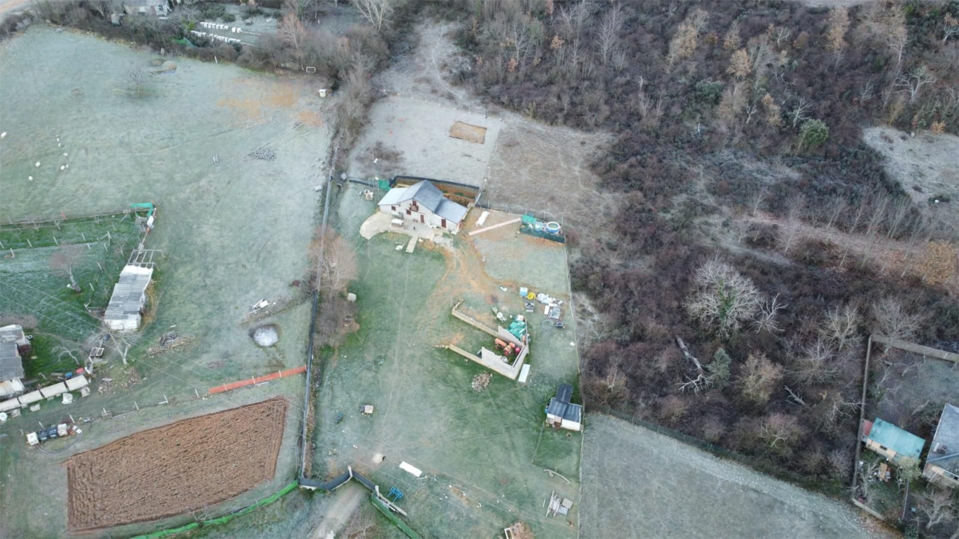 Finca rústica en venda a Calle Iglesia, 11, Torre del Bierzo Finca rústica en venda en Torre del Bierzo amb Calefacció, Jardí privat i Terrassa