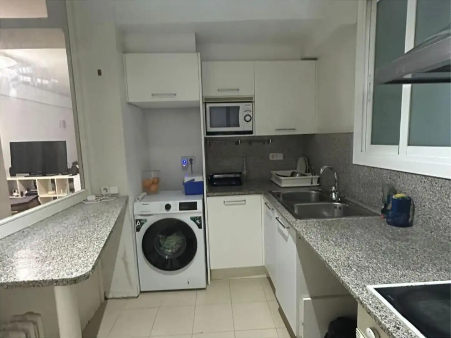 Habitació a Carrer de Balmes, 221, Sant Gervasi- Galvany Cuina de Apartament per a compartir en Barcelona amb Calefacció, Parquet i Moblat