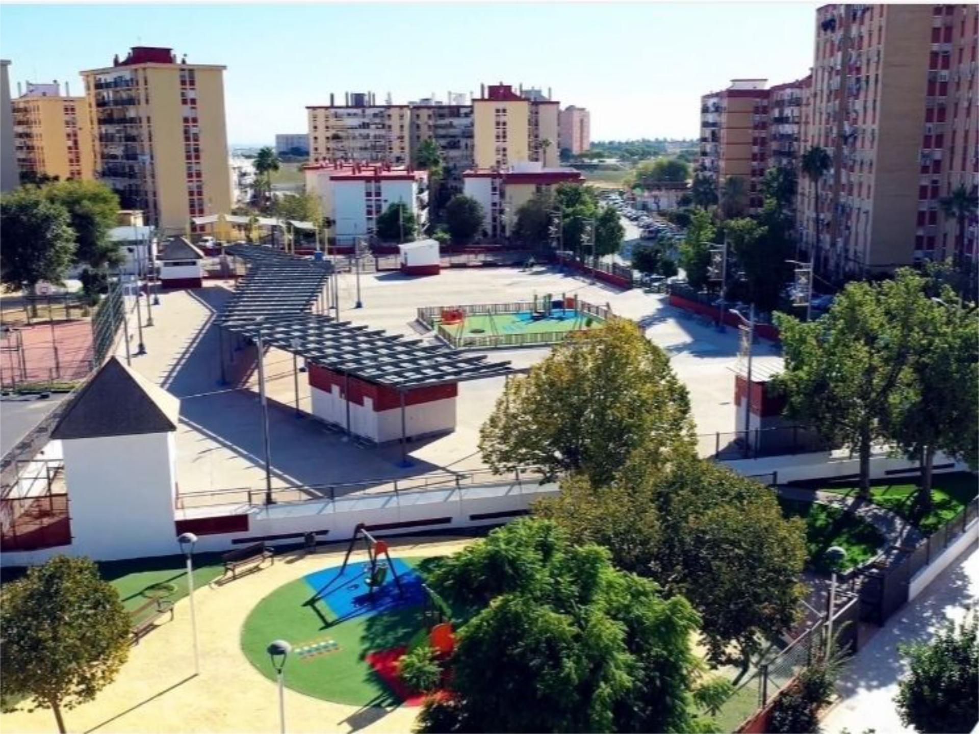 Vista exterior de Pis de lloguer en Castilleja de la Cuesta amb Aire condicionat, Moblat i Balcó