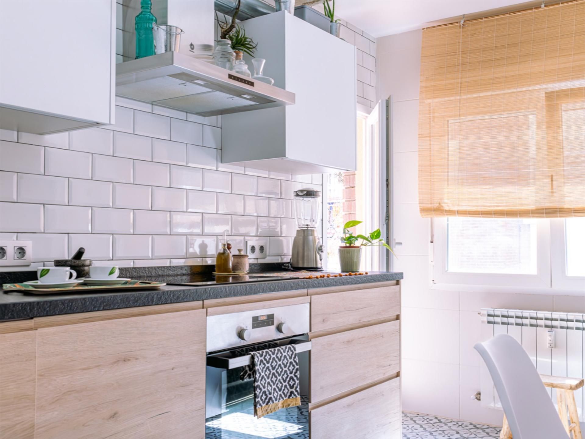 Kitchen of Flat for sale in Zamora Capital   with Heating and Parquet flooring